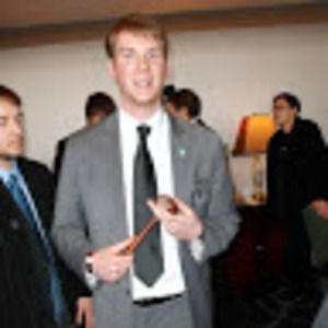 Meet your Posher, Tom